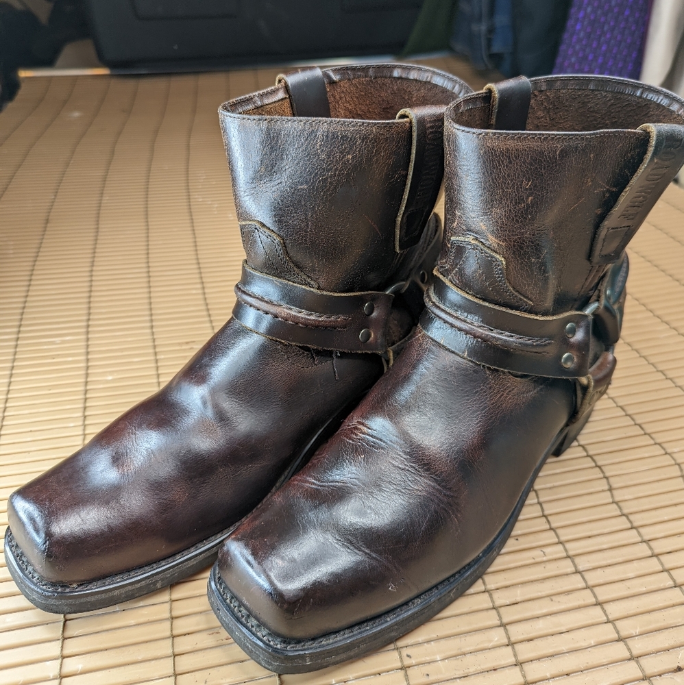 Roadwolf Gaucho men's Harness square toe motorcycle Western work boots. Heavy br
